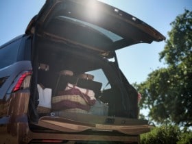 2025 Lincoln Navigator Black Label Exterior Sunrise Coppe...